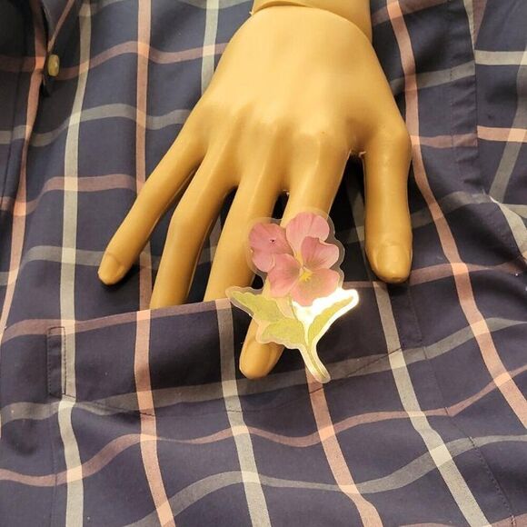 Jos A Banks, Not Worn Blue and Pinl Short Sleeve Shirt Size L - Picture 4 of 5